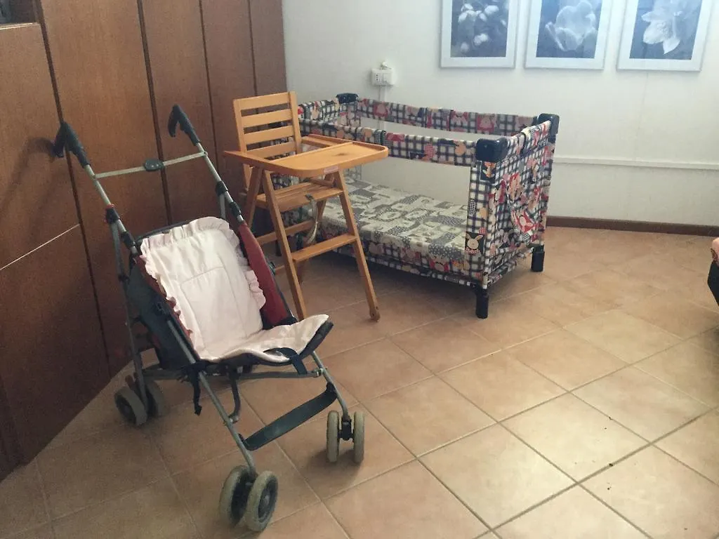 Chicco Frau Appartamenti Trattati Con Ozono Fluminimaggiore 0*,  Italien